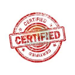Červené kulaté gumové razítko s nápisem CERTIFIED v opotřebovaném stylu