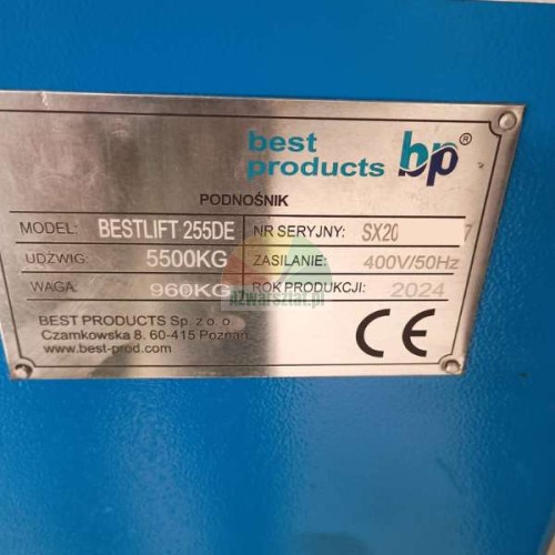 Typový štítek zvedáku BEST LIFT 255DE
