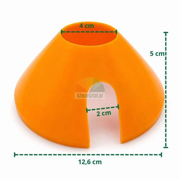 Oranžový plastový kužel o průměru 12,6 cm