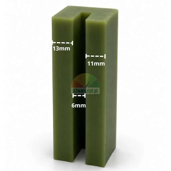 Zelený plastový profil ve tvaru U s vyznačenými rozměry: levá stěna 13mm, středová mezera 6mm a pravá stěna 11mm.