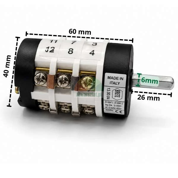 Mini otocny spinac EN60947-3 (20A) s vyznacenymi rozmery: telo 60 mm na 40 mm, hridel 6 mm na 26 mm.