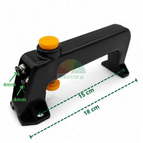 Černá rukojeť s ventilem a tlačítkem, konektory pro hadice 4mm, rozměry 15 cm a 18 cm.